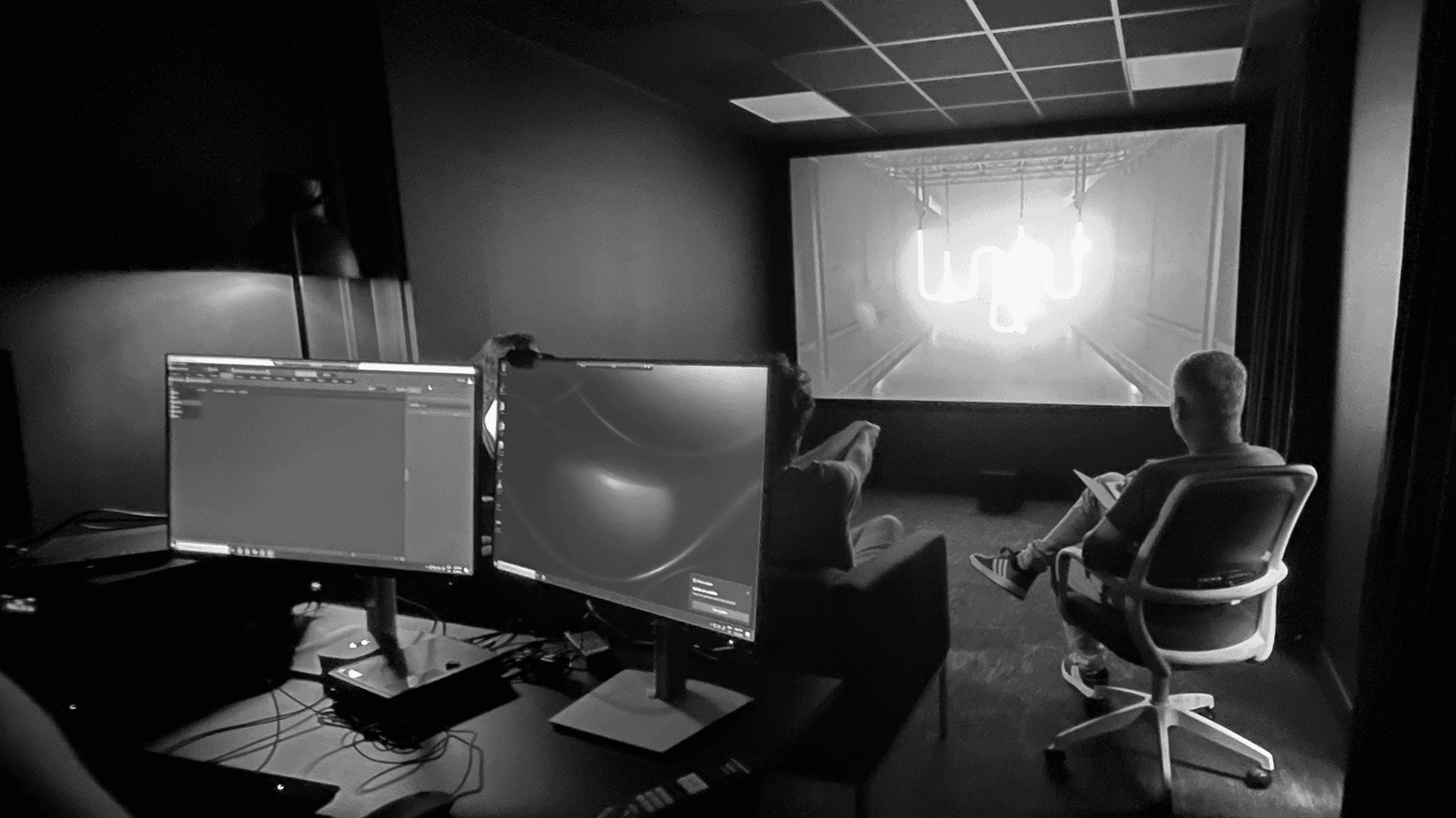 Paris office bw01
